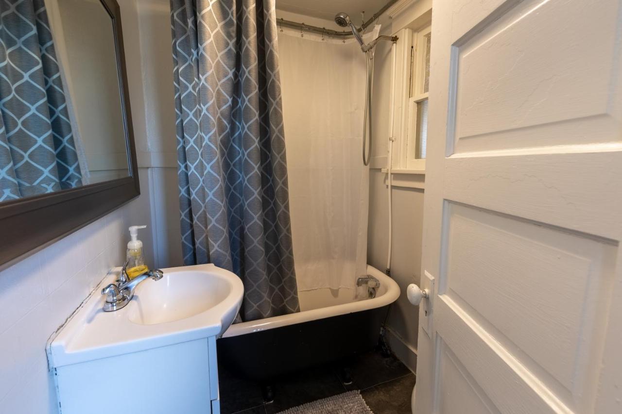 Downtown 1 Bedroom Charmer - Walk, Bike, Enjoy!! Rapid City Extérieur photo